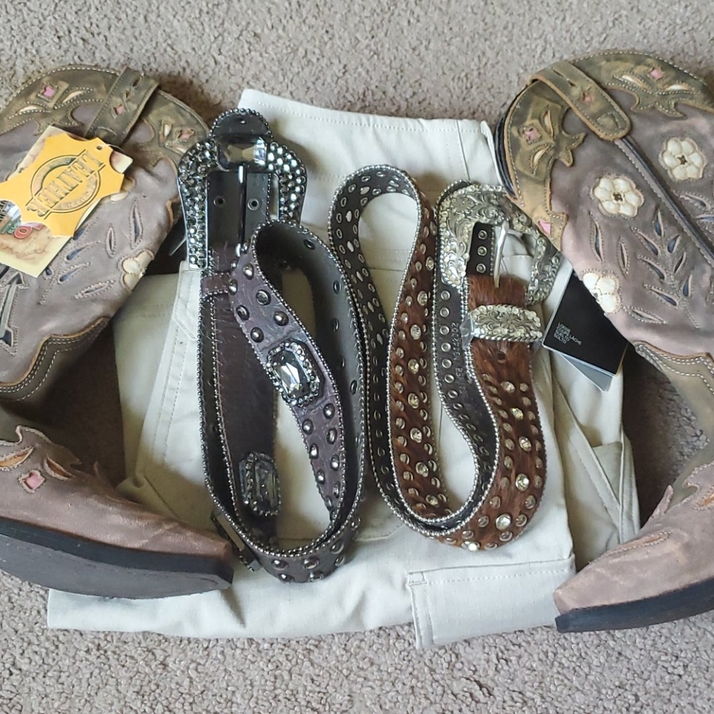 TRADE BUNDLE